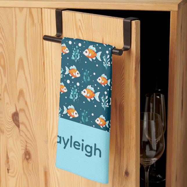 Cute Goldfish Towel (Thirds Fold)