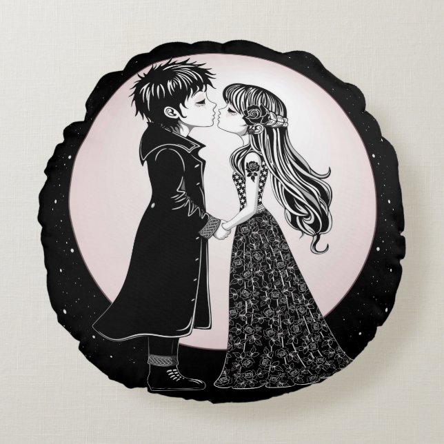 Cute Gothic Emo Kids Kiss Valentine's Day  Round Pillow (Front)