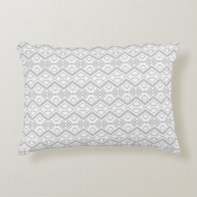 Cute gray zigzag pattern  accent pillow (Front)