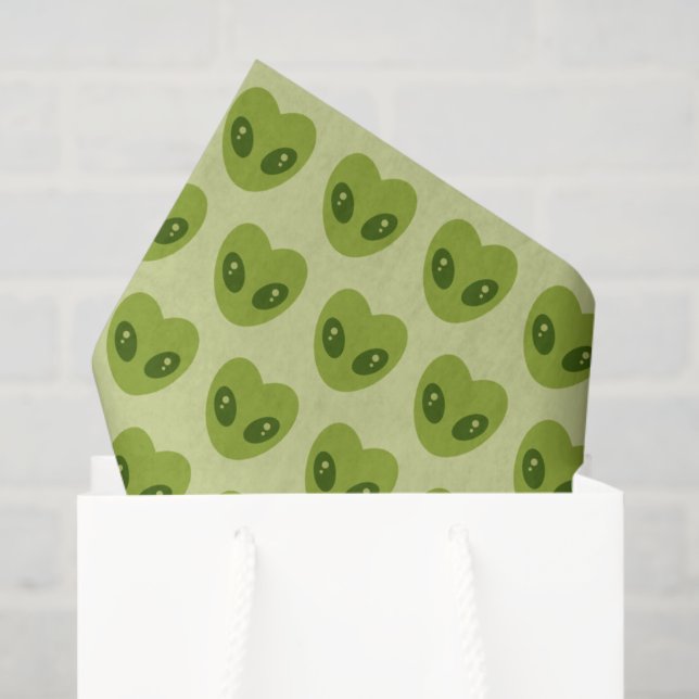 Cute Green Heart-Shaped Alien Head Pattern Tissue Paper (Gift Bag)