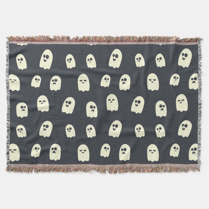 Cute Halloween Ghosts Throw Blanket