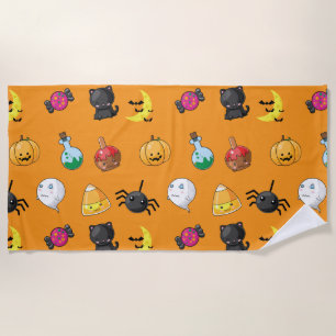 Cute Halloween Pattern with orange background Beach Towel