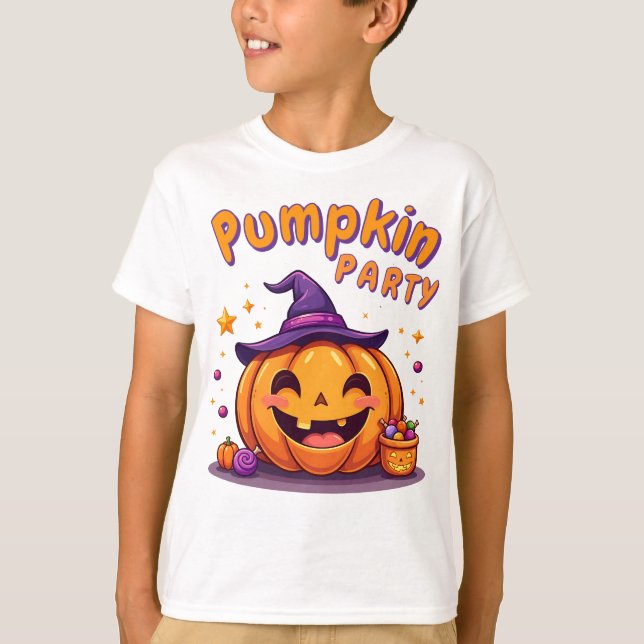 Cute halloween pumpkin party design t-shirt (Front)