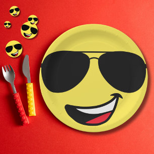 Cute Happy Face & Aviator Glasses,Fun Paper Plates