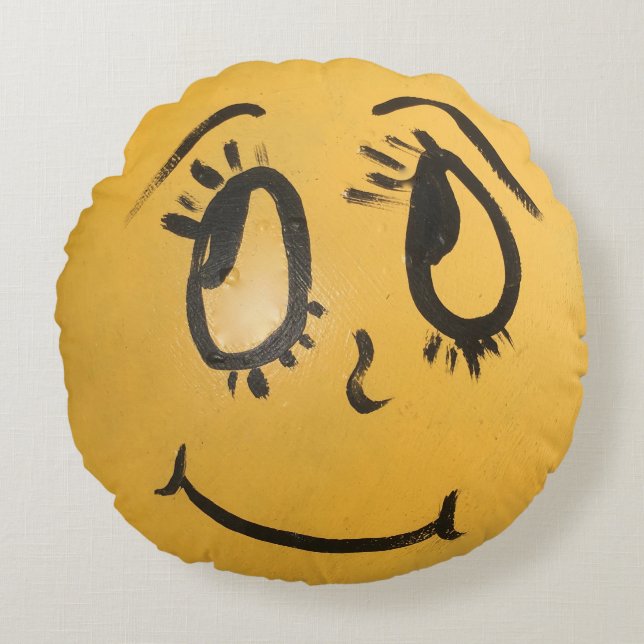 Cute Happy Face Round Pillow (Front)