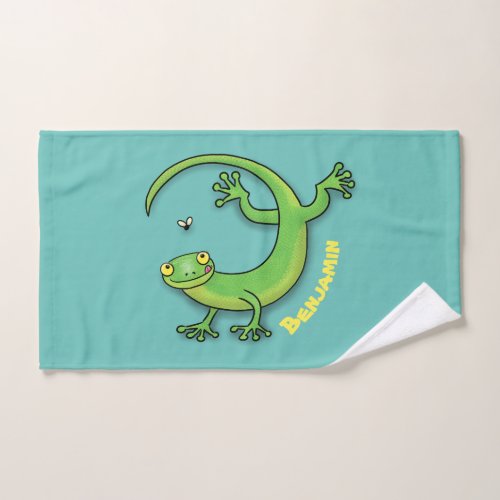 Cute happy green gecko greetings with bug cartoon bath towel set