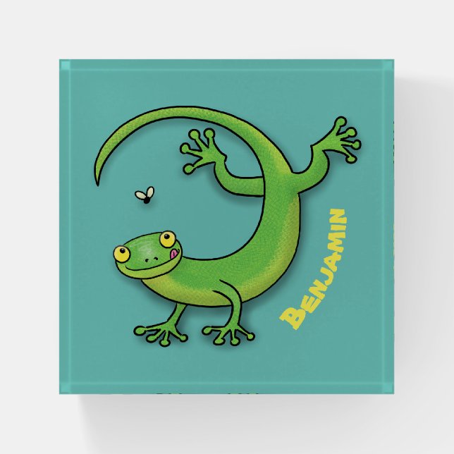 Cute happy green gecko greetings with bug cartoon paperweight (Front)