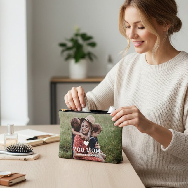 Cute HEART LOVE YOU MOM Mother's Day Photo Accessory Pouch (Creator Uploaded)