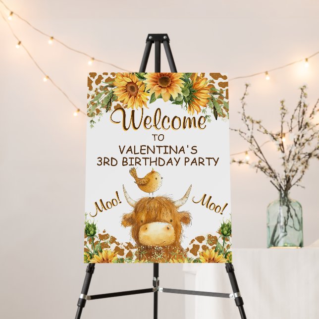 Cute Highland Cow Bird Barn Party Welcome Sign (In Situ (Stand))
