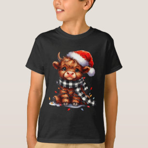 Cute Highland Cow Christmas Lights Santa Hat Winte T-Shirt