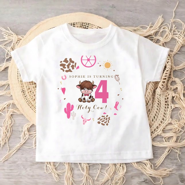 Cute Holy cow highland cow birthday  T-Shirt (Creator Uploaded)