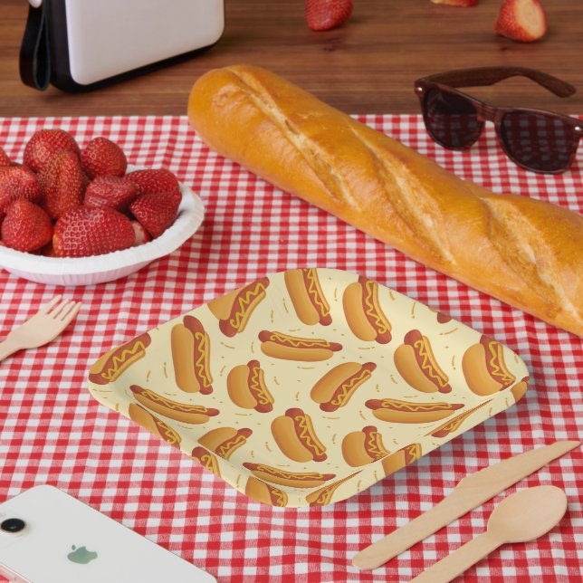cute hotdog party lovers paper plates (Picnic)