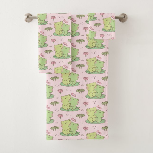 Cute Hugging Frogs In Love Pattern Pink Bath Towel Set (Insitu)