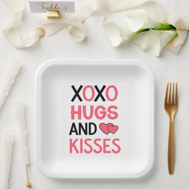 Cute Hugs Kisses XOXO LOVE Pink Black Wedding   Paper Plates (Wedding)