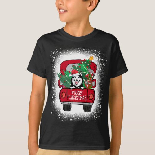 Cute Husky Red Truck Merry Christmas Bleached T_Shirt