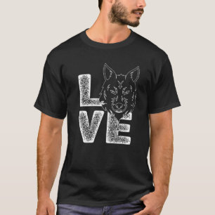 Cute I Love Wolf Theme Idea For Animal Lovers T-Shirt