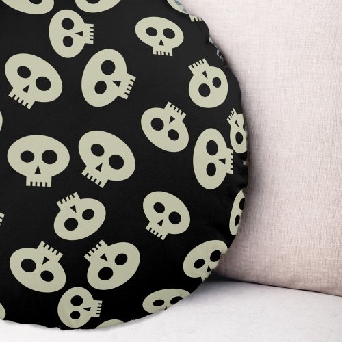 Cute Kawaii Skull Pattern Black Round Pillow