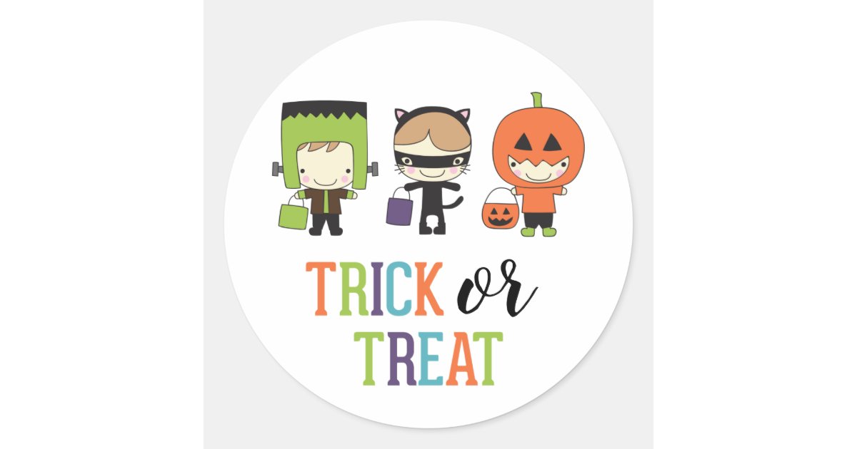 Cute kids Halloween Birthday Trick or Treat Party Classic Round Sticker ...