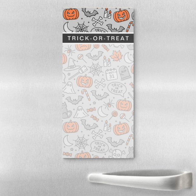 Cute Kids Halloween Doodle Pattern Magnetic Notepad (In Situ)