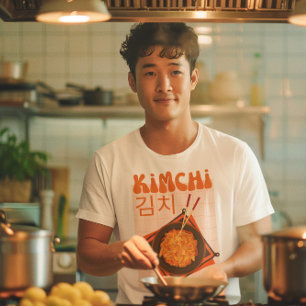 cute kimchi  T-Shirt
