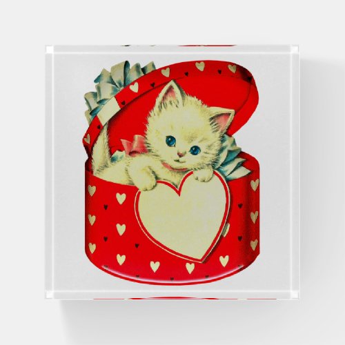 Cute Kitten Heart Vintage Cat Retro Kitty Paperweight