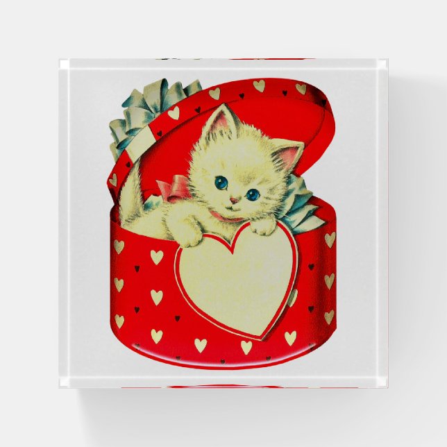 Cute Kitten Heart Vintage Cat Retro Kitty Paperweight (Front)
