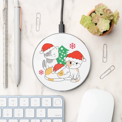 Cute Kittens in Santa Hat Christmas Trees   Wireless Charger