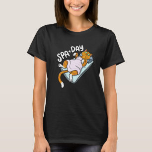 Cute Lazy Cat Spa Day Wellness Cat Holder T-Shirt