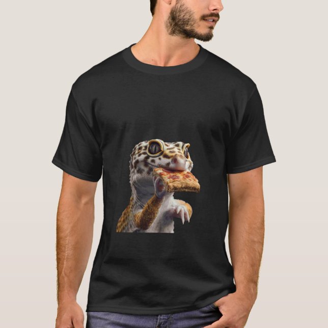 Cute Leopard Gecko eating Pizza for Leopard Gecko  T-Shirt (Front)