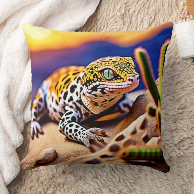 Cute Leopard Gecko Sunset Desert Design Throw Pillow (Blanket)