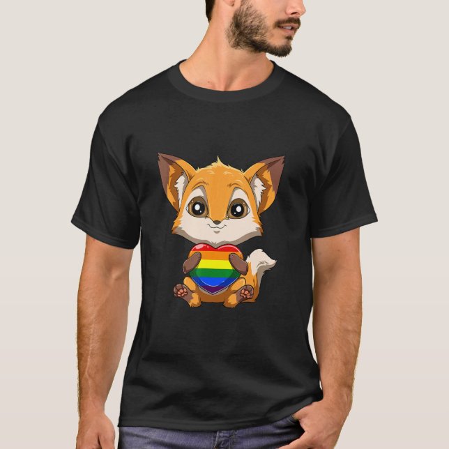 Cute LGBTQ Pride Rainbow Heart  Fox Hugging LGBTQ  T-Shirt (Front)