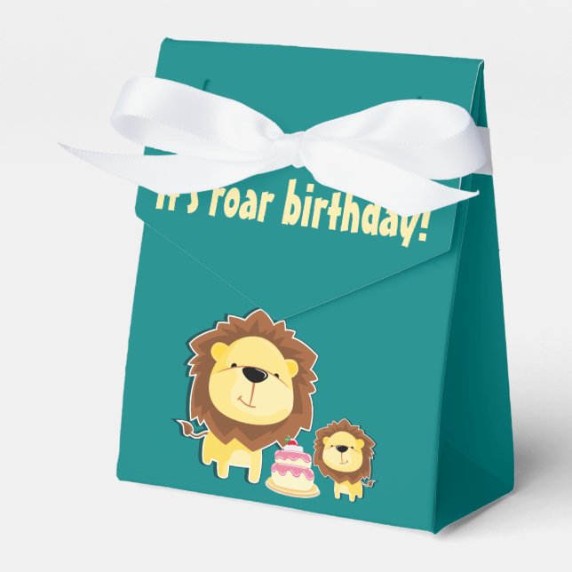 Cute Lion And Baby Cub Kids Birthday Favor Boxes (Front Side)