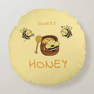 Cute Little Honeybee With Sweet Honey Round Pillow