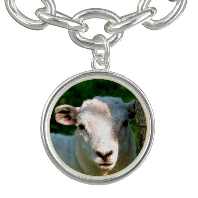 CUTE LITTLE SHEEP BRACELET (Design)