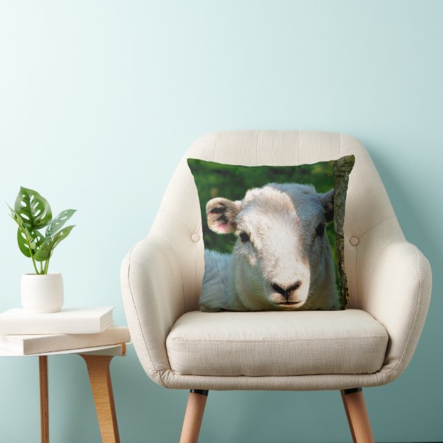 CUTE LITTLE SHEEP THROW PILLOW (Chair)