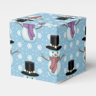 Cute Little Snowmen Pattern Favor Boxes