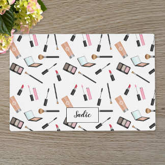 Cute Makeup Things Illustrated Pattern & Name Placemat