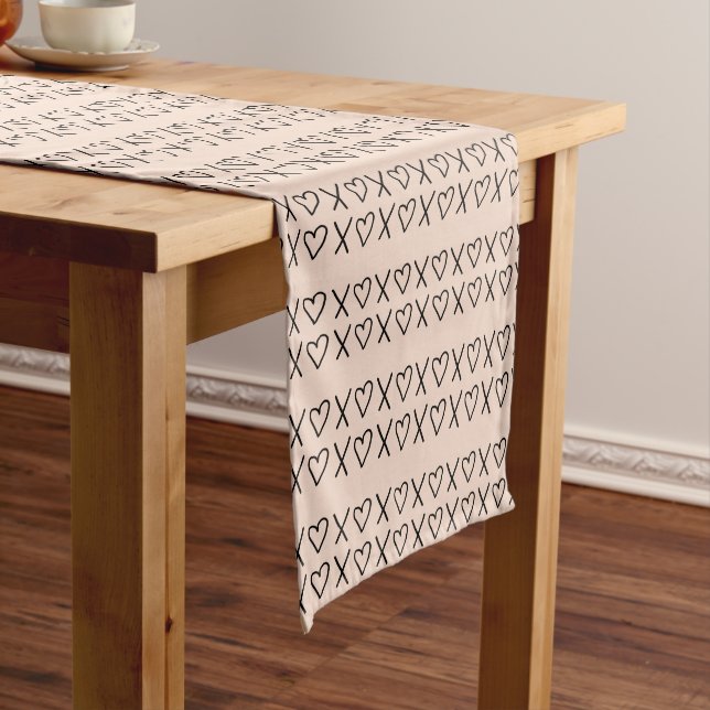 Cute modern geometric pattern medium table runner (In Situ)