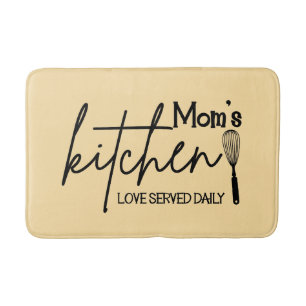 Cute Mom's kitchen word art Bath Mat