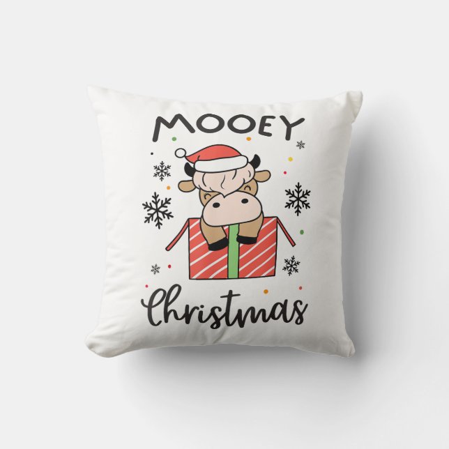 Cute Mooey Christmas Baby Highland Cow Xmas Cows L Throw Pillow (Front)