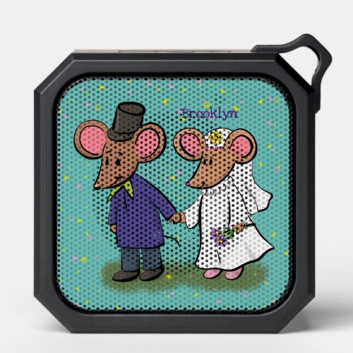 Cute mouse couple cartoon illustration bluetooth speaker