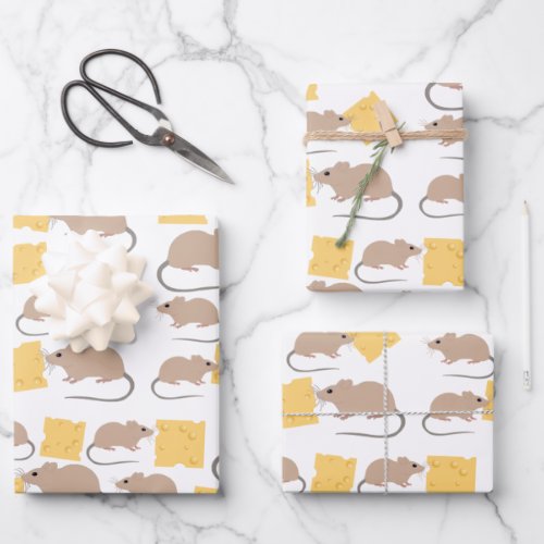 Cute Mouse Rodent Eating Cheese Pattern Wrapping Paper Sheets