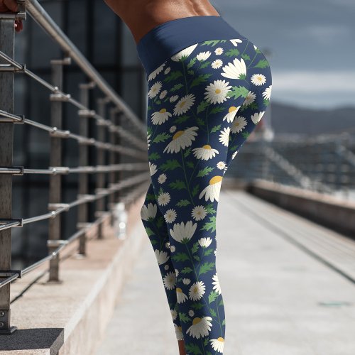 Cute Navy Blue And White Floral Daisy Capri Leggings