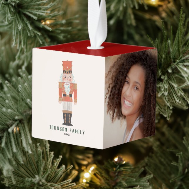 Cute nutcracker christmas cube ornament (Tree)