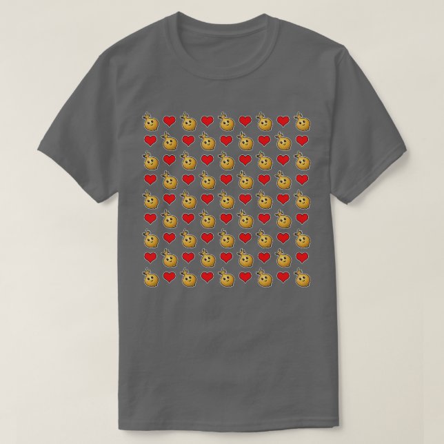 Cute Onion Pattern T-Shirt (Design Front)