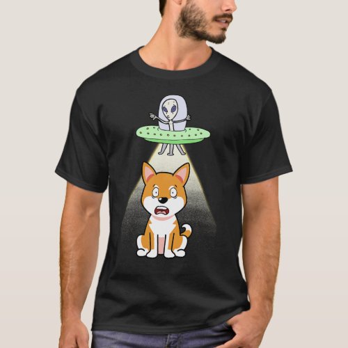 Cute orange dog is abducted by aliens T_Shirt