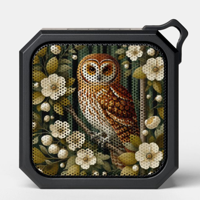 Cute owl bird lovers  bluetooth speaker (Front)