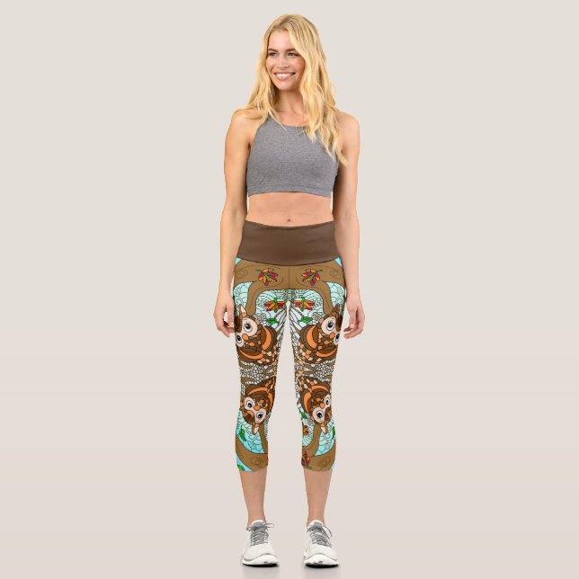 Cute Owl Mandala Artwork Capri Leggings (Front)