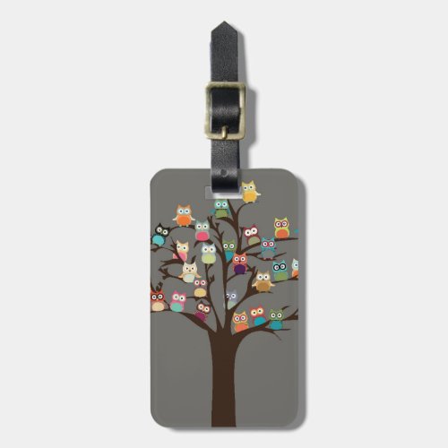 Cute Owl On Tree  Background Luggage Tag