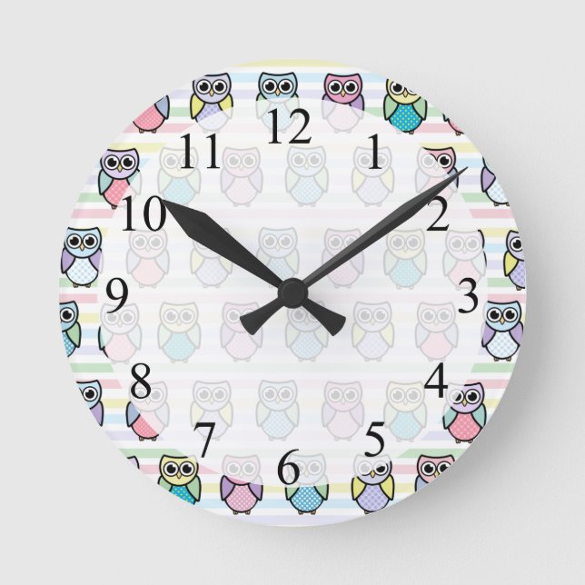 Cute Owl Pattern Round Clock (Front)
